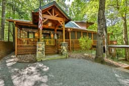 Foxhound Lodge mountain magic where hot tub dreams