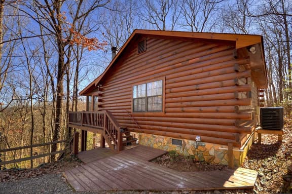Laughing Hippo is a classic mountain cabin